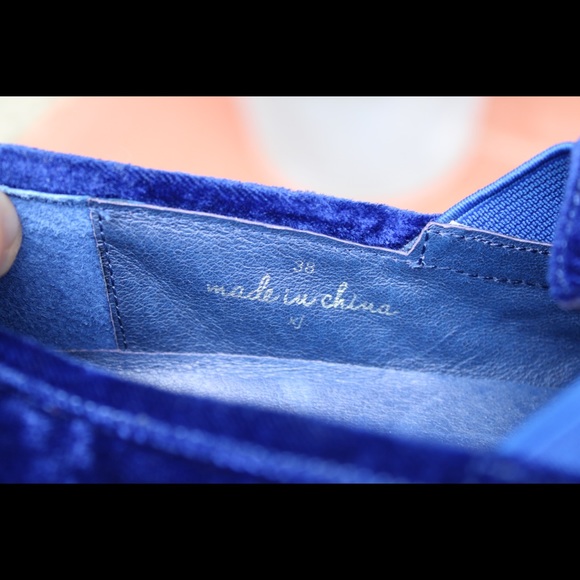 Joie Blue Velvet Slip on shoes - Picture 6 of 6